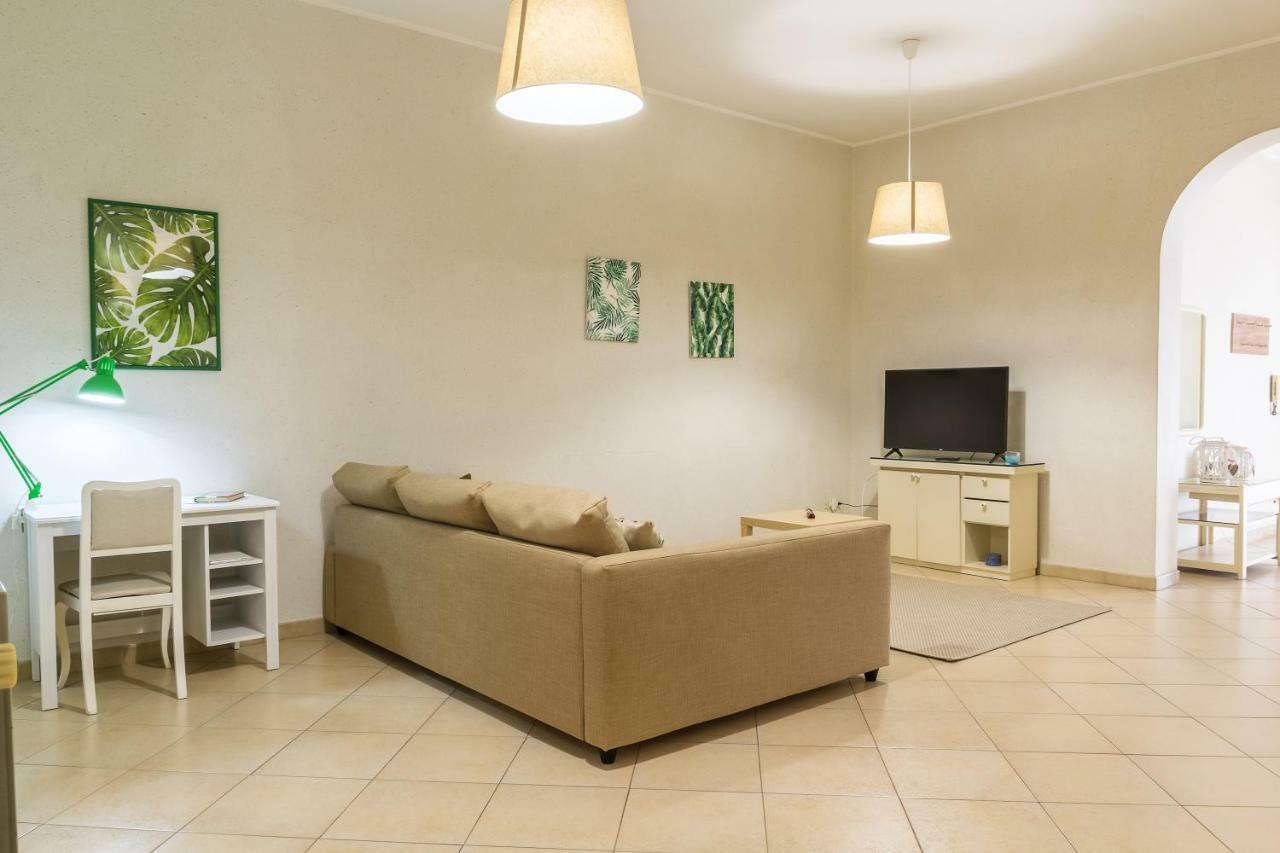 Casa Amica Apartment Giardini Naxos Exterior photo