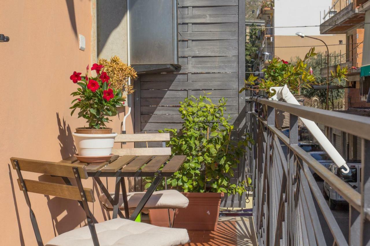 Casa Amica Apartment Giardini Naxos Exterior photo